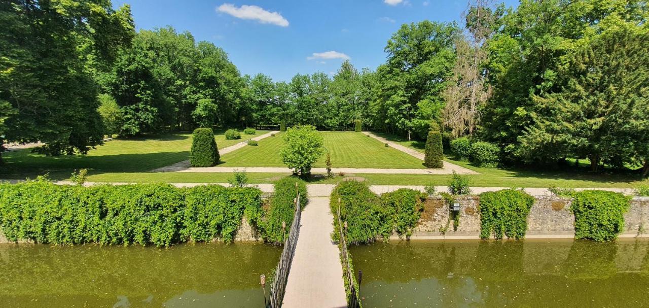 Chateau De La Cour Senlisse المظهر الخارجي الصورة