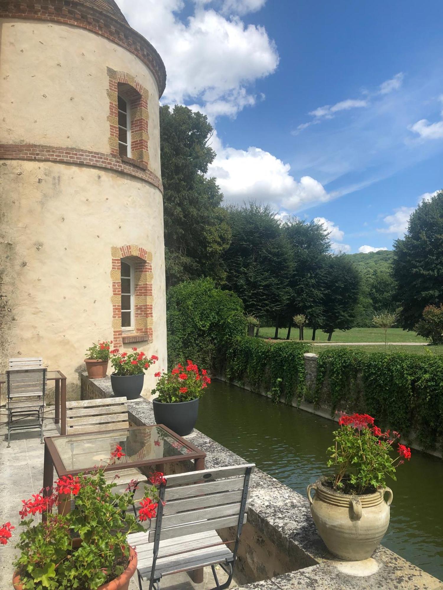 Chateau De La Cour Senlisse المظهر الخارجي الصورة